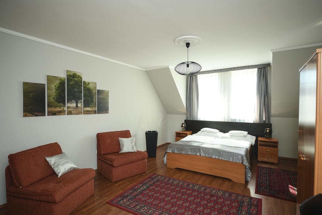 Salt Hill Apartmanok Egerszalók Exterior foto