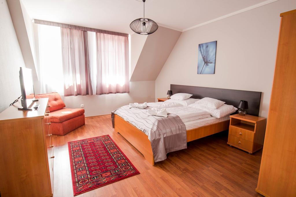 Salt Hill Apartmanok Egerszalók Exterior foto